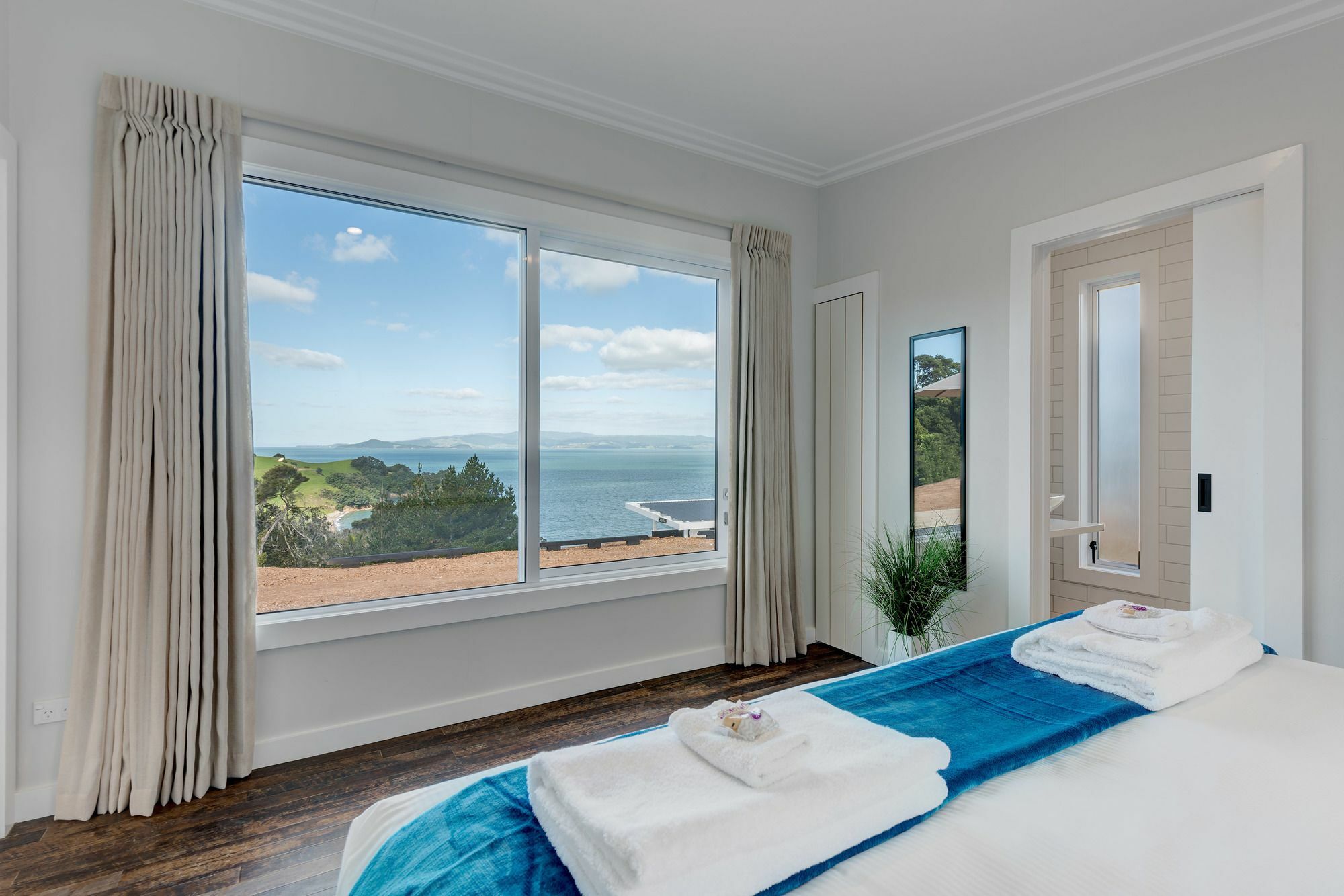 Woodside Bay Chalets Ostend Eksteriør bilde